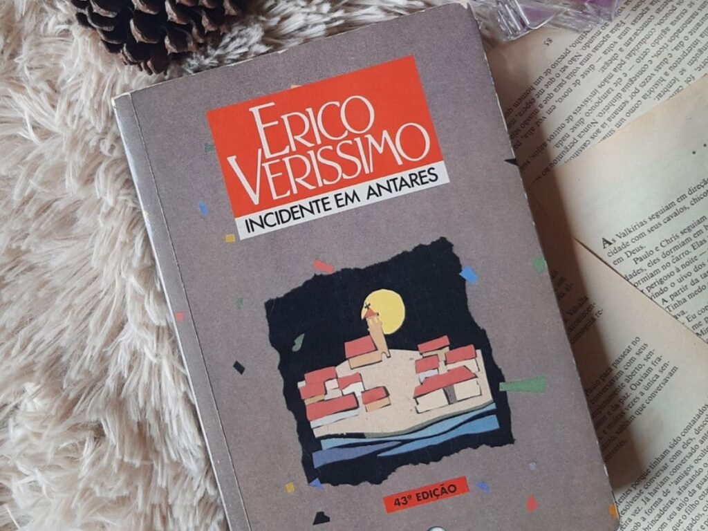 Resenha Incidente em Antares