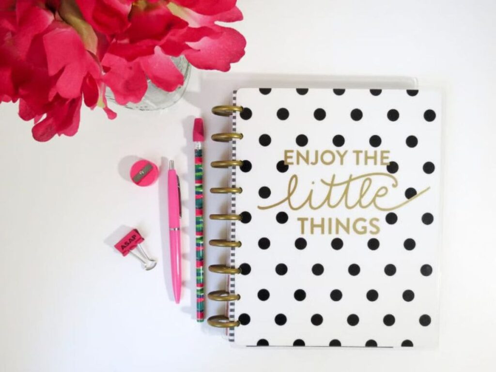 Onde comprar lindos itens de papelaria