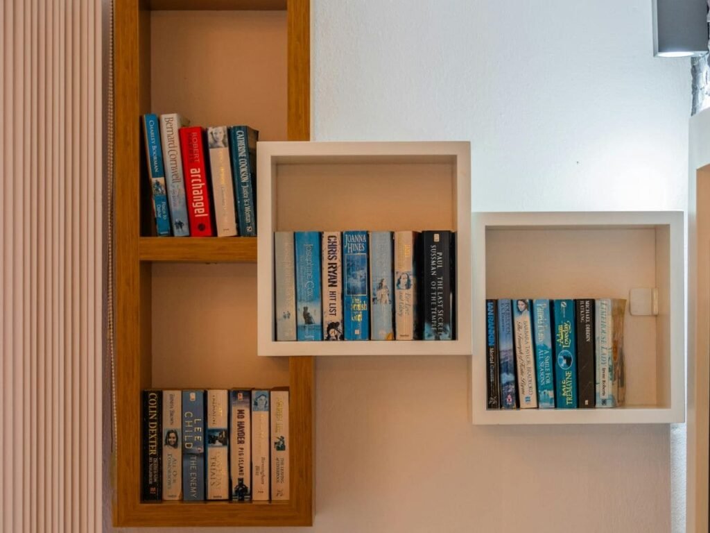 Decoração com Livros para o Quarto dos Leitores